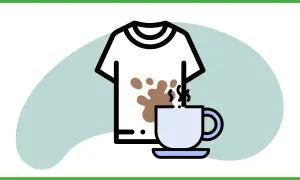 Magiche macchie di caffè su cotone, una tazza fumante accanto a una maglietta macchiata.